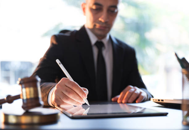 Les avocats en droit des affaires : Quelles sont ses spécialités ?