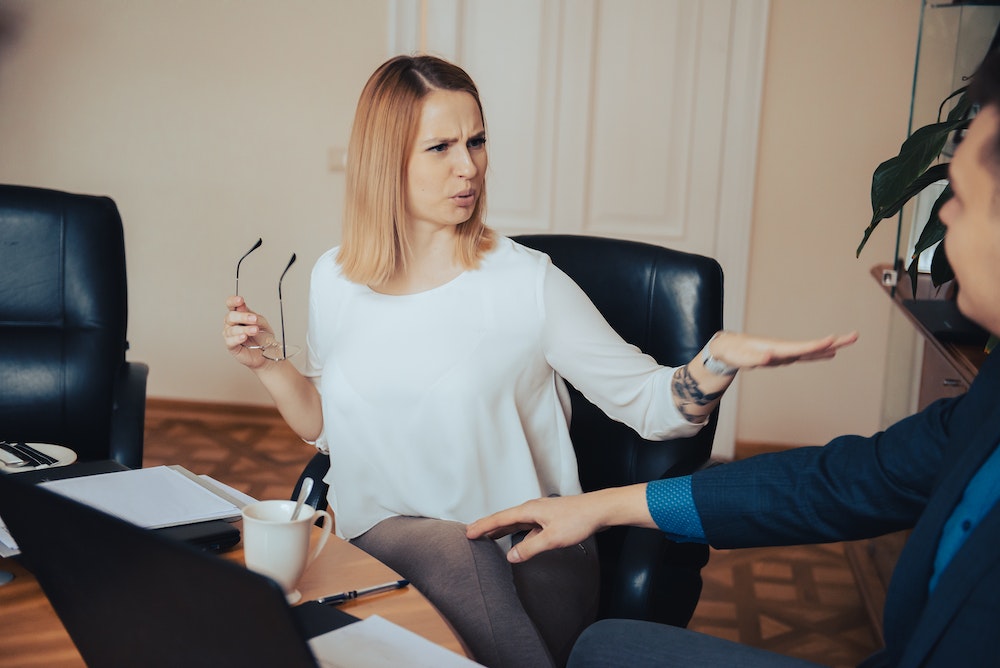 Harcèlement au travail : comment le reconnaître et agir en conséquence