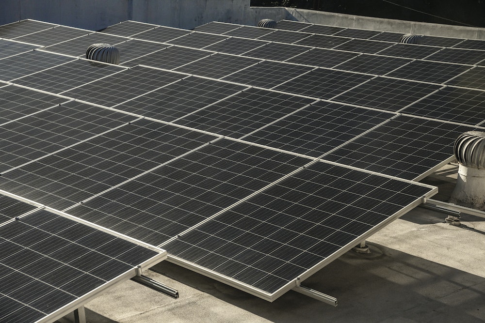 L'autorisation pour installer des panneaux solaires : démarches et réglementations