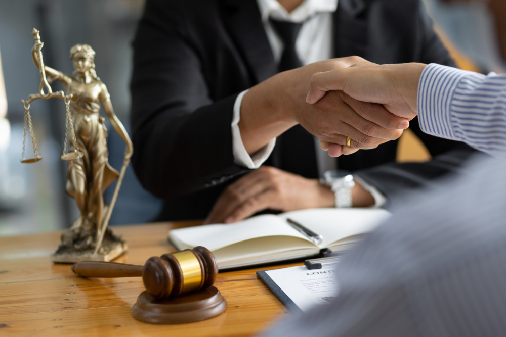 Le rôle crucial de l'huissier de justice dans les négociations