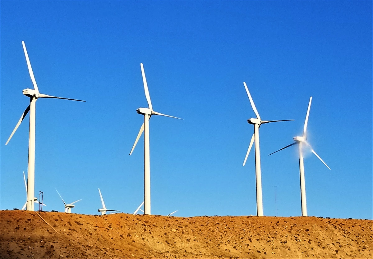 Les nouvelles législations sur les énergies renouvelables : enjeux et perspectives