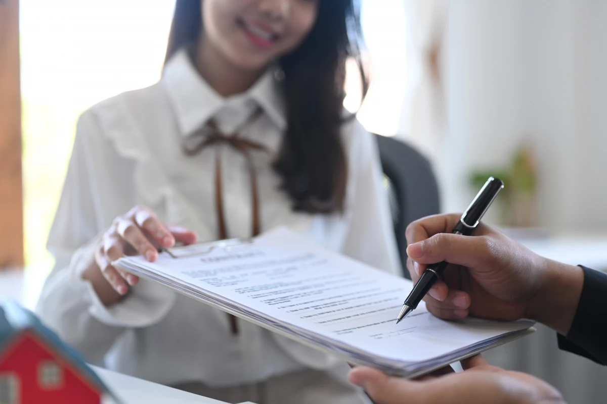 Les Contrats de Location : Tout Ce Que Vous Devez Savoir pour Protéger Vos Droits