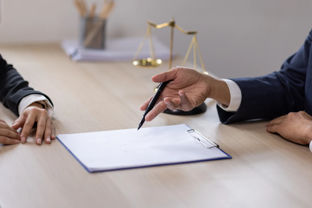 Litiges immobiliers : Comprendre et résoudre les conflits pour protéger vos droits
